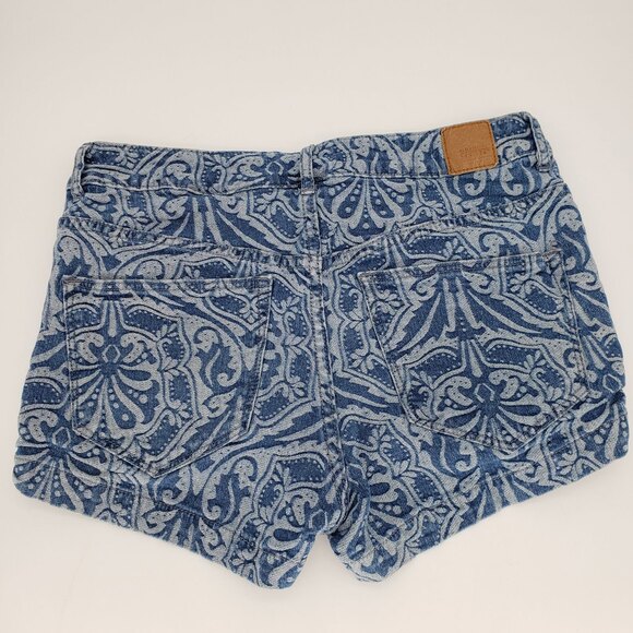 H&M Divided Damask blue ivory Print Denim Shorts US size 6 small - Picture 3 of 8